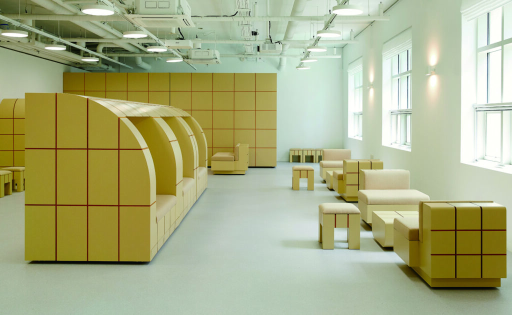 관람 경험을 확장하는 전시장의 바깥 고리 3 230403000000037 O