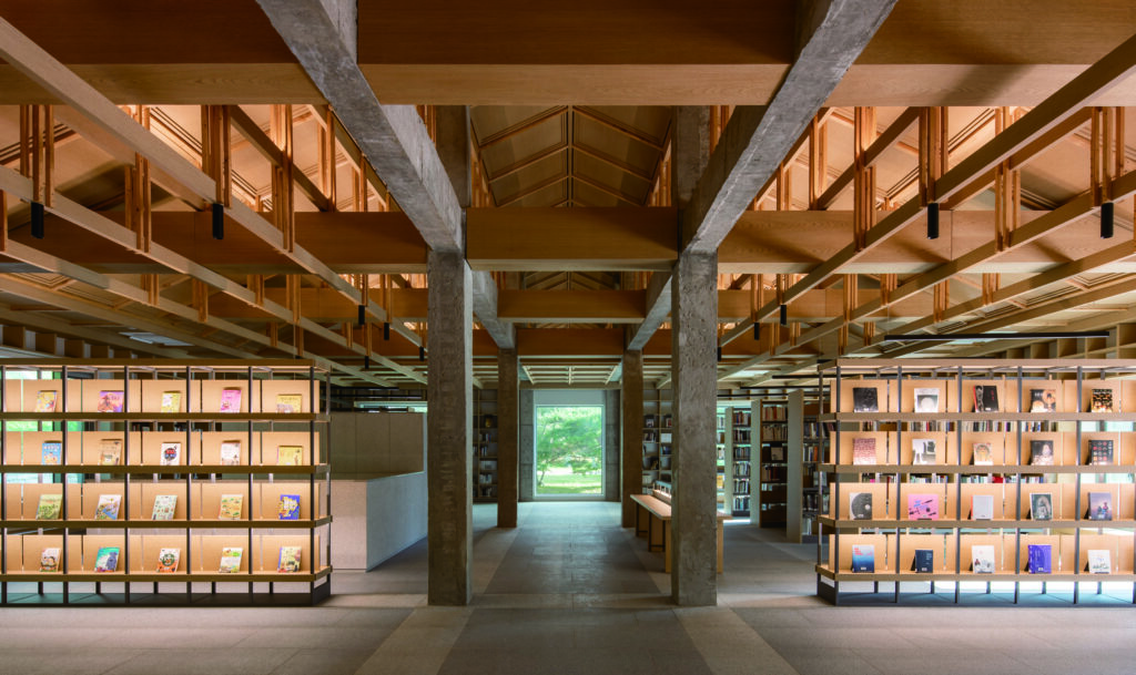 관람 경험을 확장하는 전시장의 바깥 고리 4 230403000000038 O