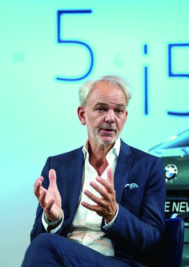 BMW 뉴 5시리즈 2 231025000000469 O