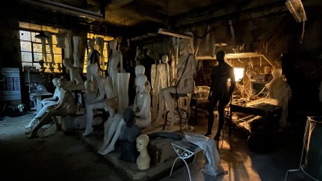 영화 〈아가씨〉 히데코의 방에는 왜 푸른빛이 감돌까? 프로덕션 디자인의 세계 22 06 세팅 실사 이미지 Setting Image 1