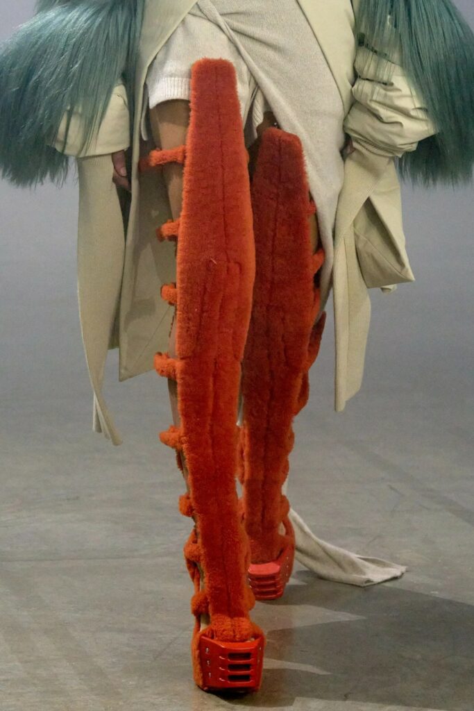 따뜻해야 예쁘다. 너도 그렇다! 1 1 1 2