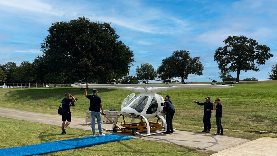 하늘을 달리는 택시, 곧 현실이 될까? 16 17