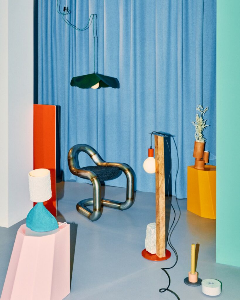 런던의 하이퍼 로컬 브랜드 ‘아틀리에100’ 3 1 런던의 하이퍼 로컬 브랜드 Atelier100. Photographer Trisha Ward Stylist Serene Khan