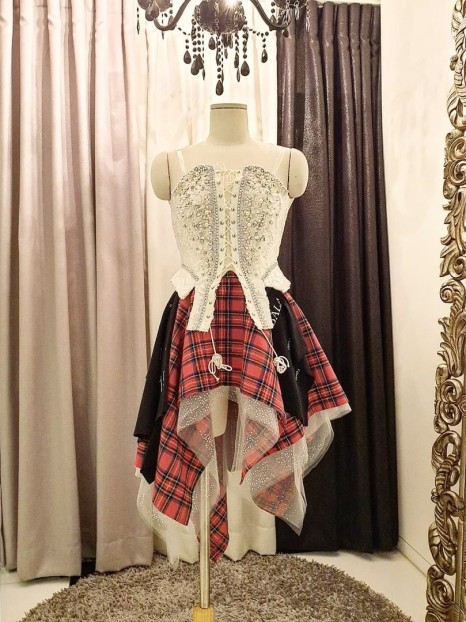 BTS·아이유·에스파… 수많은 아이돌이 거쳐간 디자이너, 데니쉐르 바이 서승연 ② 6 20 5