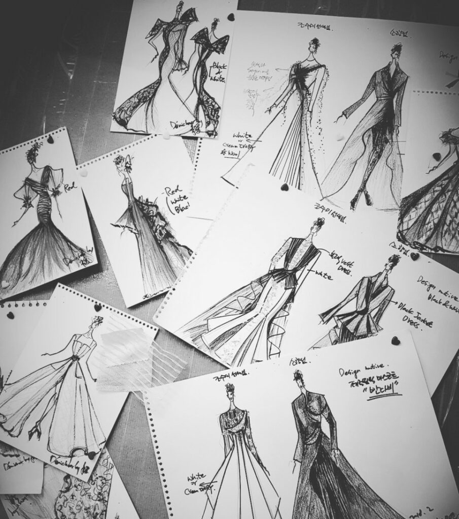 BTS·아이유·에스파… 수많은 아이돌이 거쳐간 디자이너, 데니쉐르 바이 서승연 ② 10 24 4