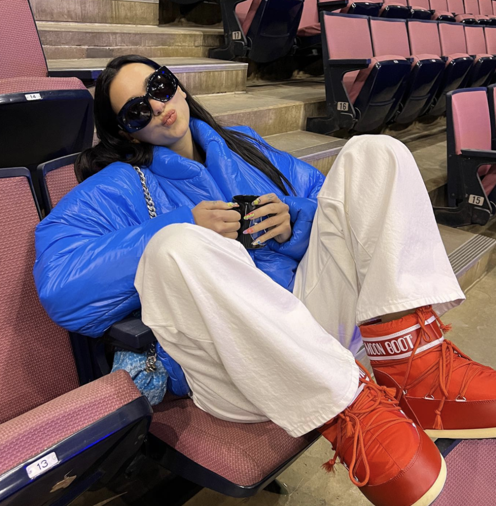 따뜻해야 예쁘다. 너도 그렇다! 27 4 4