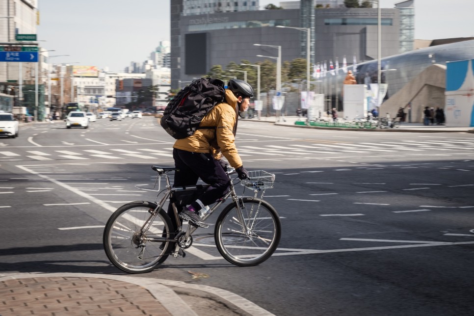 프로-스펙스 브랜드북 <우리의 레이스는 끝나지 않았다> 7 DSCF2950