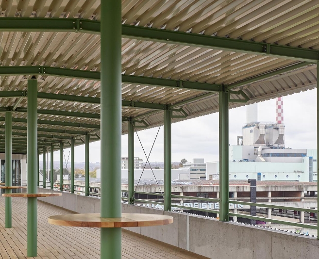 창고를 개조해 지은 집의 모습은? 17 Esch Sintzel Architekten 14