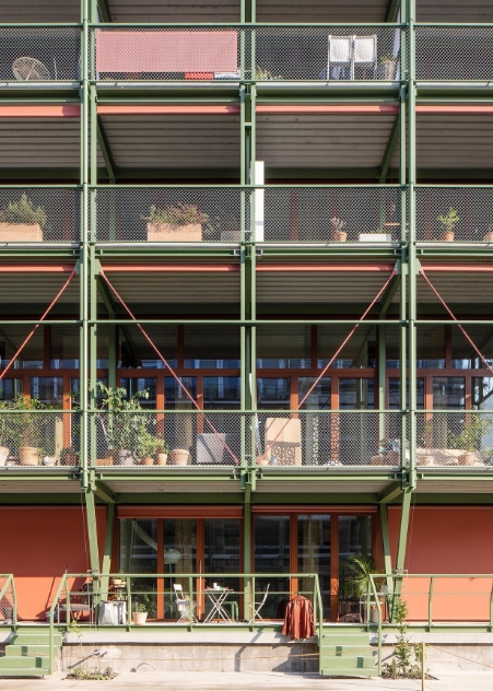 창고를 개조해 지은 집의 모습은? 12 Esch Sintzel Architekten 4