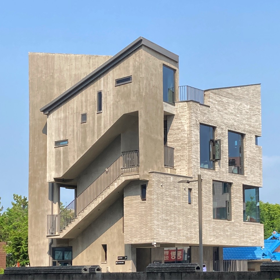 감자에 진심인 이들이 만든 공간, 감자유원지 ① 8 F689CF00 8491 4A83 A45A 755E084D81E6