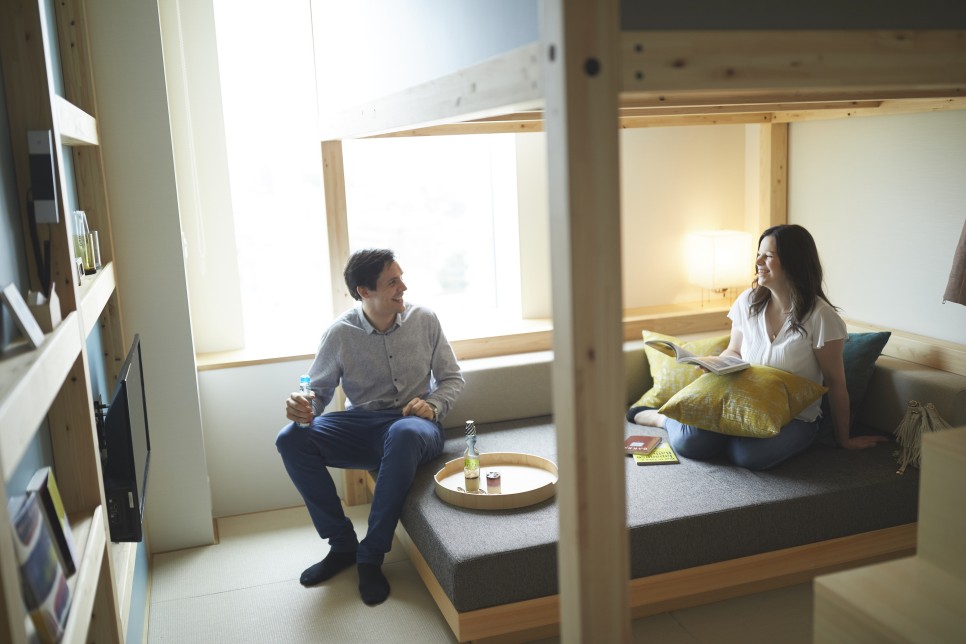 도심 여행의 베이스캠프, OMO 16 Guest Room YAGURA Room 5 OMO5 Tokyo Otsuka by Hoshino Resorts