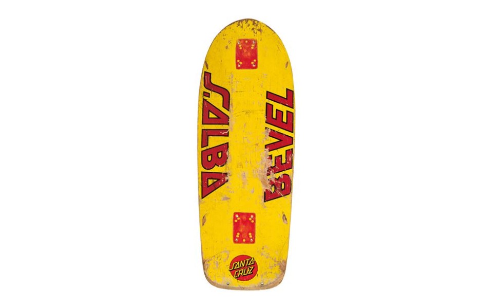 스케이트보드의 70년 역사를 한눈에, 런던 디자인뮤지엄 〈Skateboard〉 전시 2 Salva Bevel 1979. Photograph by Caleb J. Adams