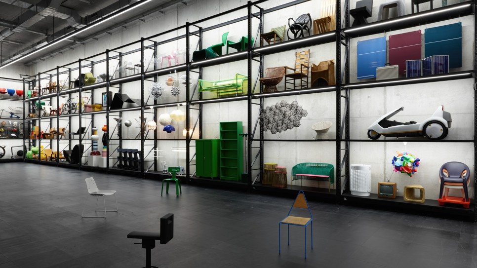 디자인 전시장이 된 박물관 창고, 전시 <X-D-E-P-O-T> 2 X D E P O T Room view Photo Gerhardt Kellermann cVG Bild Kunst Bonn 2021