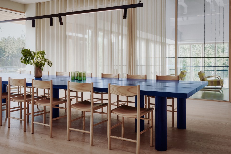 핀란드 숲에 지은 물류센터, 피니시 디자인 숍 13 사진 13 물류센터 내부 공간 © Mikko Ryhanen