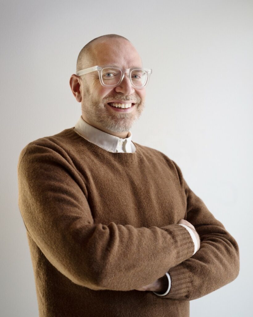 핀란드 숲에 지은 물류센터, 피니시 디자인 숍 2 사진 2 피니시 디자인 숍의 CEO 티무 키스키