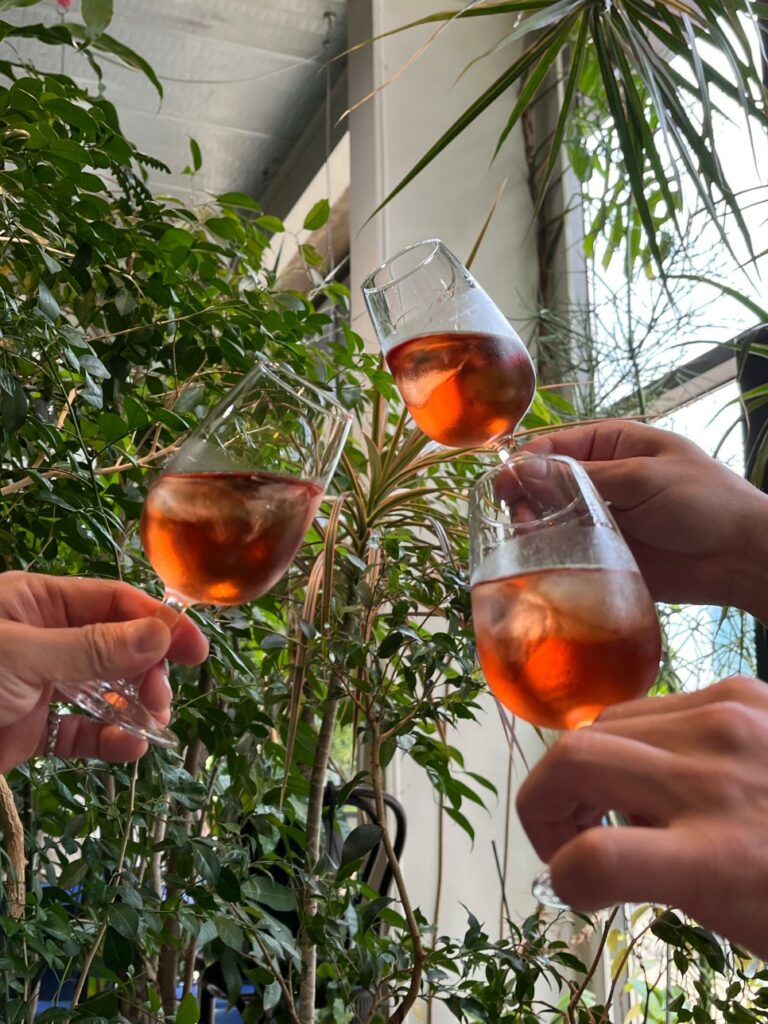 식물과 요리가 한 곳에, 제주 플랜트 바 '용기' ② 6 용기 담금주