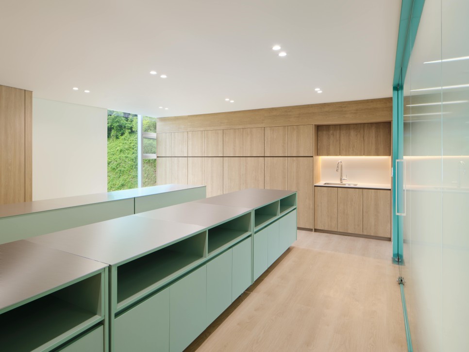 그릭요거트 브랜드 '요즘'의 신사옥은 어떤 모습일까? 5 체험실 2 min 1 1