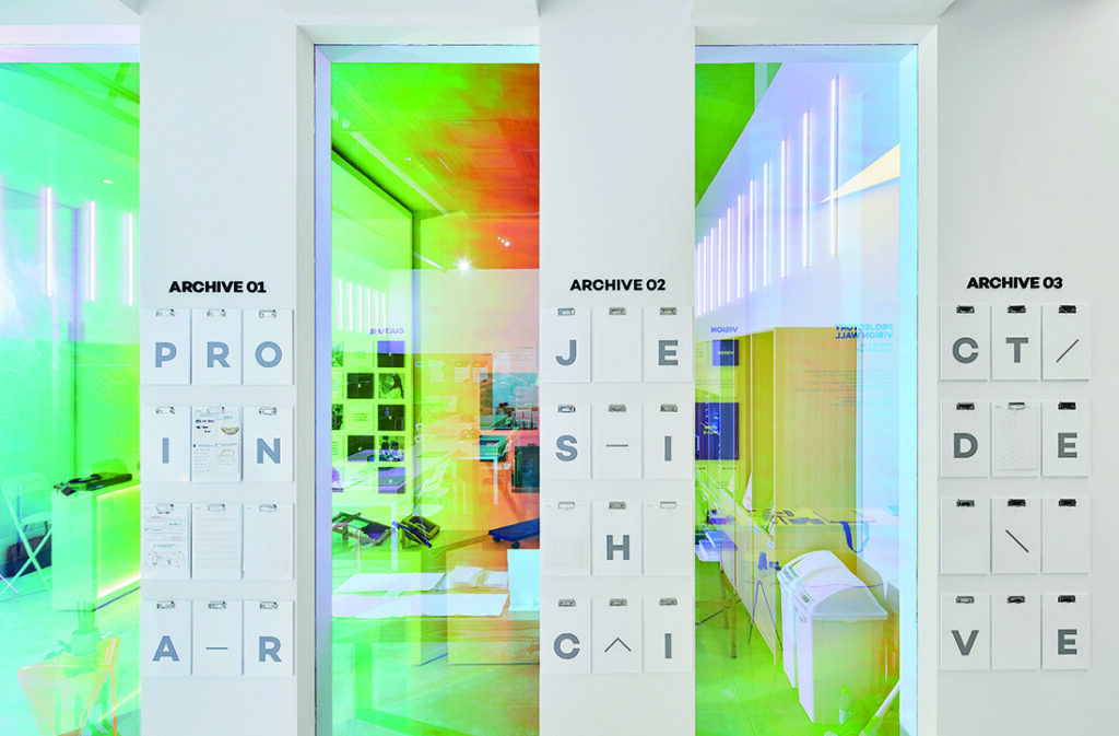 엔씨소프트 윤송이 사장·CSO 6 03 2 1