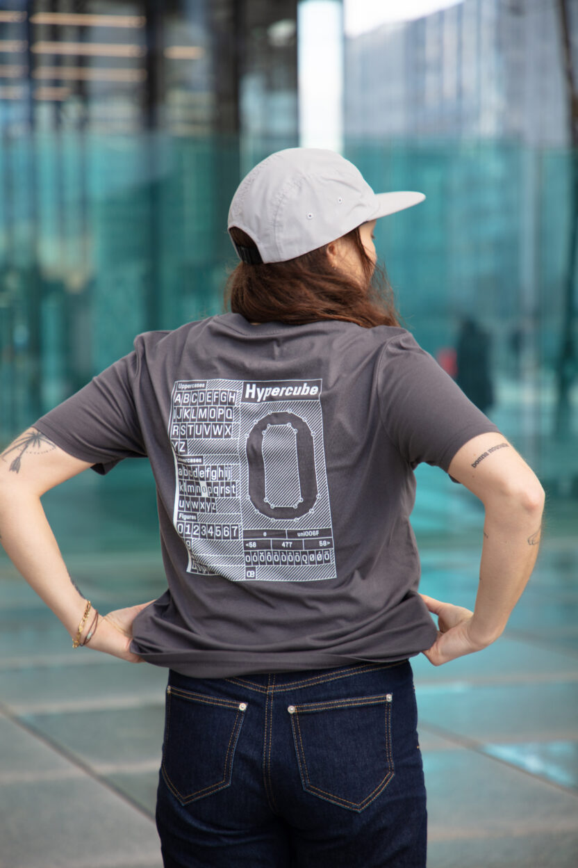 내 방으로 들어온 파리의 커스텀 서체, 요타 폰트 1 092A5290