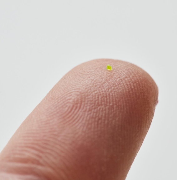 발렌시아가 + 에르메스 + 셀린느 + 디올 = ‘프랑켄슈타인 백’? 12 12 17