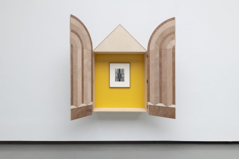 에르메스 재단 `라 베리에흐´의 네 번째 전시, 〈EME E DAMES MESSEUR〉 14 14 3