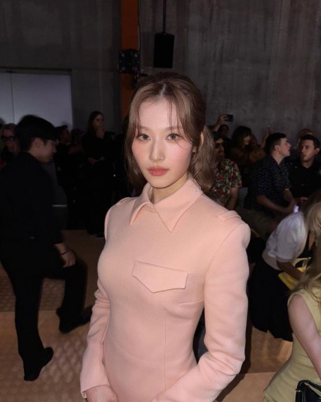 봄빛이 내린다! 예쁨이 넘치는 올해의 키 컬러 6 8 4 16