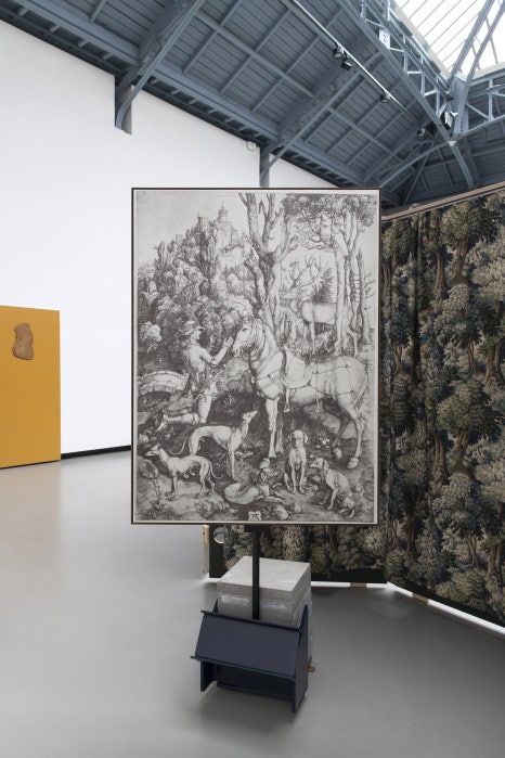 에르메스 재단 `라 베리에흐´의 네 번째 전시, 〈EME E DAMES MESSEUR〉 4 4 9