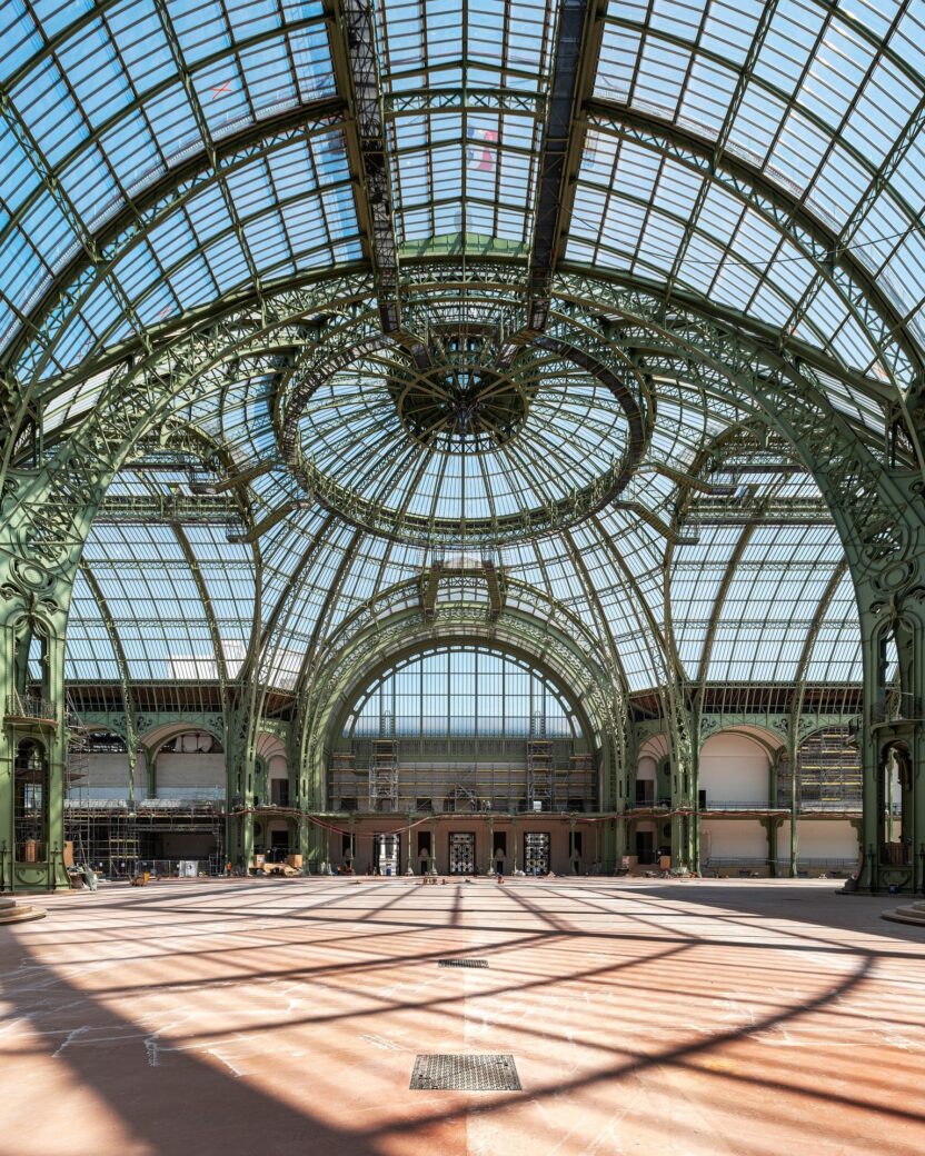 2024년 놓치지 말아야 할 디자인 플레이스 5 7 그랑 팔레 중앙홀 모습