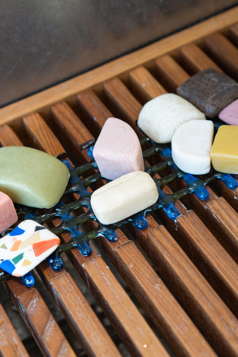 한아조 비누 작업자들이 보이는 공간 디자인 15 DSC02547