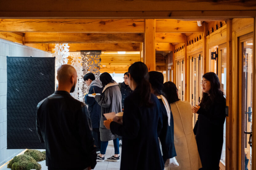 공공한옥 서촌라운지에서 만나는 한지 공예의 재해석 3 DSCF1107