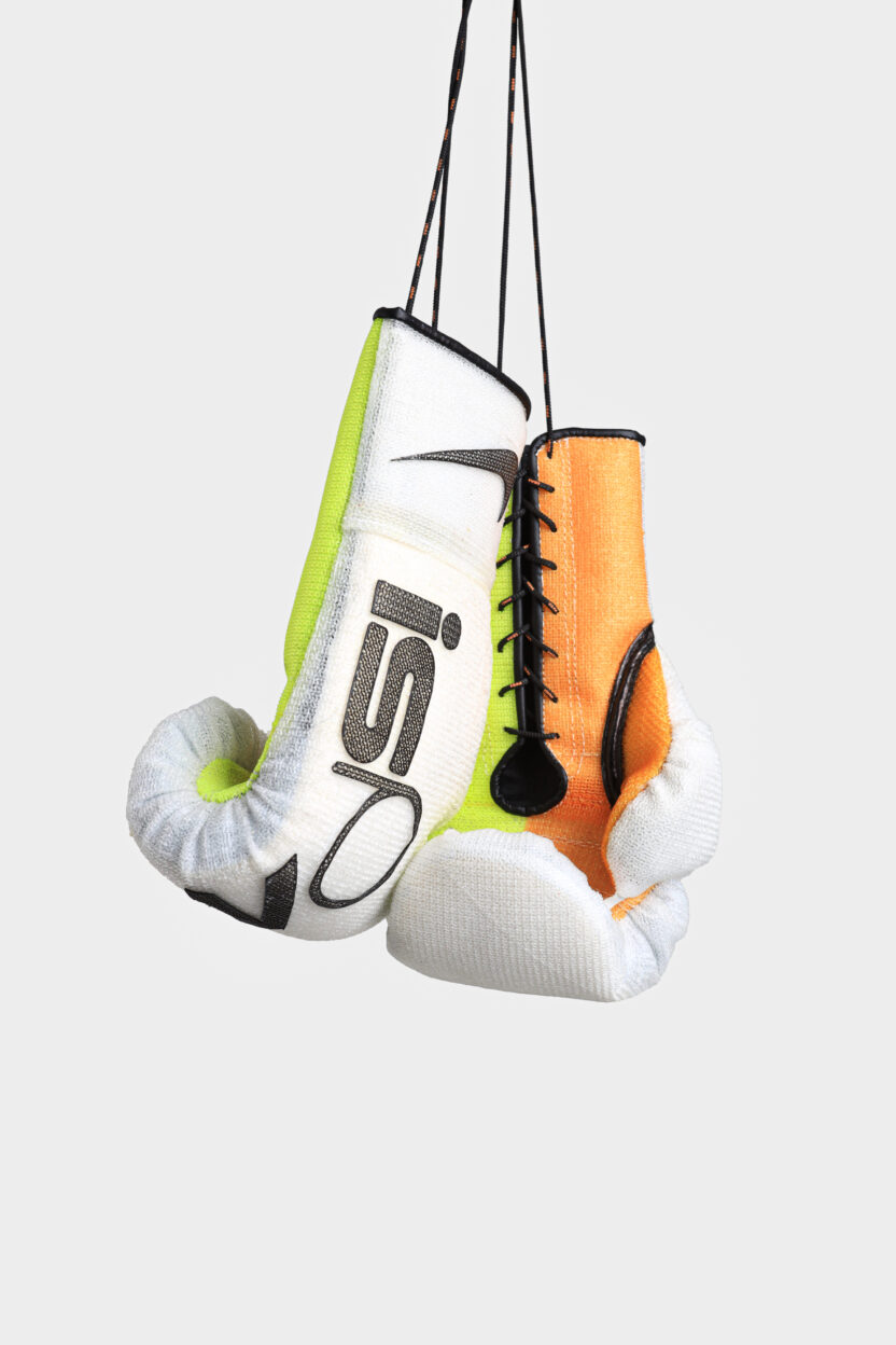 협업의 아이콘으로, 디자이너 김하늘 12 TPU Boxing Gloves 10oz 1
