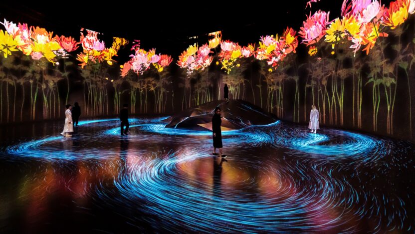 2024년 놓치지 말아야 할 디자인 플레이스 5 11 teamLab, Moving Creates Vortices and Vortices Create Movement © teamLab