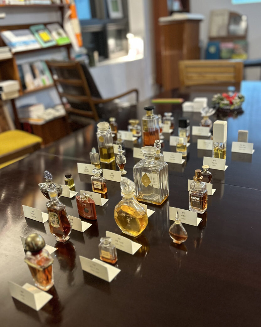 경험을 읽고 쓰는 논픽션 콘텐츠 플랫폼 ‘파이퍼’ 17 독서경험회 향수 2 복사