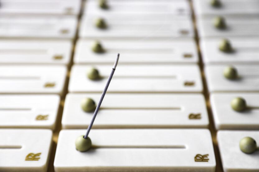 협업의 아이콘으로, 디자이너 김하늘 15 롤스 로이스 인센스 홀더4