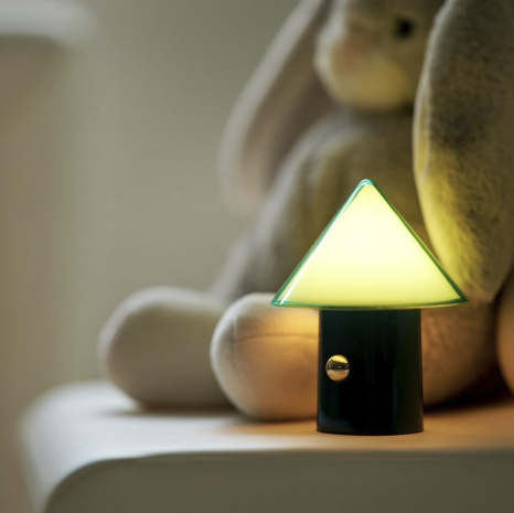 컬러가 돋보이는 새로운 리빙 아이템 4 8 루메나 5