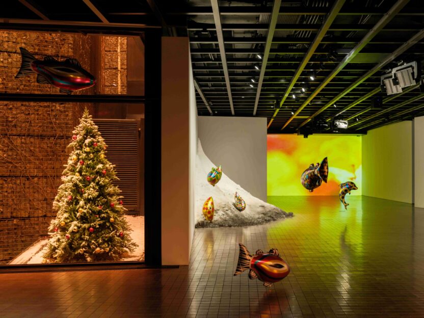 리움미술관에서 만날 작가, 필립 파레노 미리 보기 7 필립 파레노 《보이스(VOICES)》 전시 전경, ⓒPhilippe Parreno, 제공: 리움미술관, 촬영: 홍철기