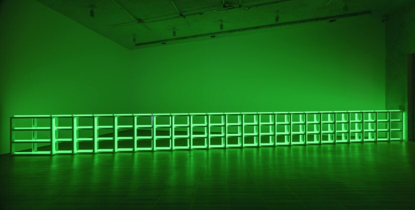 형광등이 빛의 예술이 되기까지 5 11 min 3