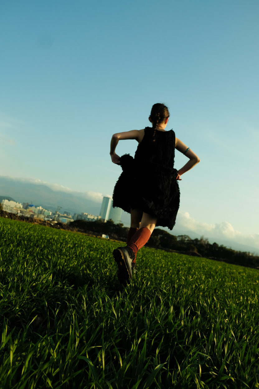 지구를 아끼는 마음으로 취향을 탐미하는 곳, 점 jeom 3 2 3