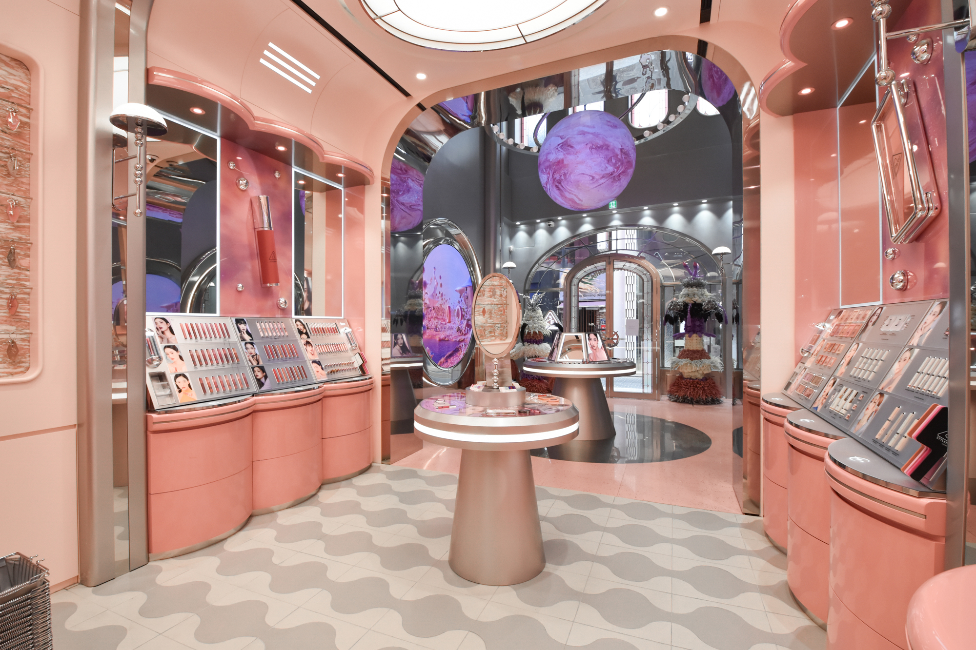 3CE 명동 플래그십 스토어 공간 디자인 5 @3CE MD 1F P 16