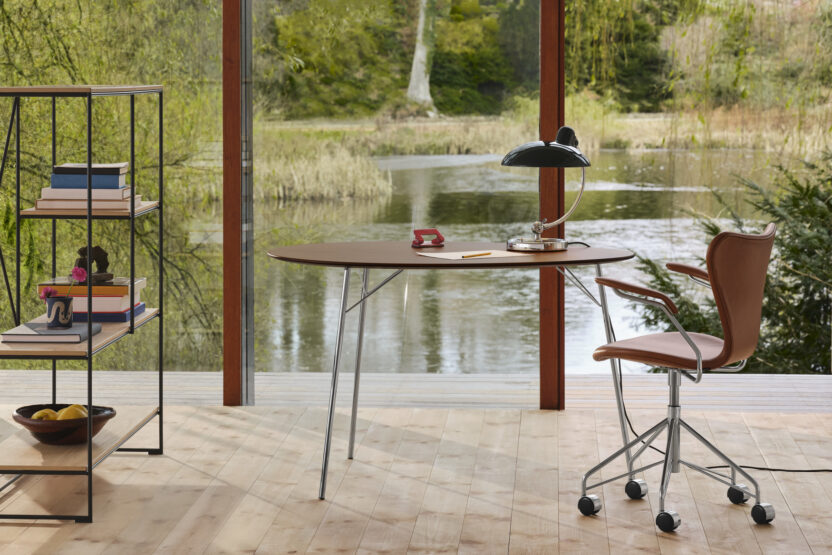 프리츠한센의 150년 디자인 헤리티지, 크리에이티브 디렉터 마리 루이스 회스트보 9 FH Egg table walnut Series 7 chair Kaiser idell table lamp Planner shelving RGB