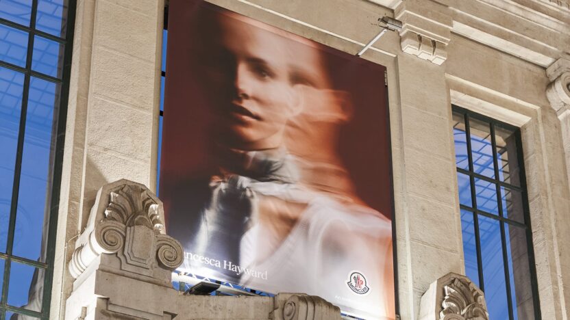 비현실을 현실로 바꾸는 여정, 몽클레르의 <꿈을 향한 초대> 5 Moncler Takes Over Milano Centrale Railway Station With An Invitation To Dream 008 3