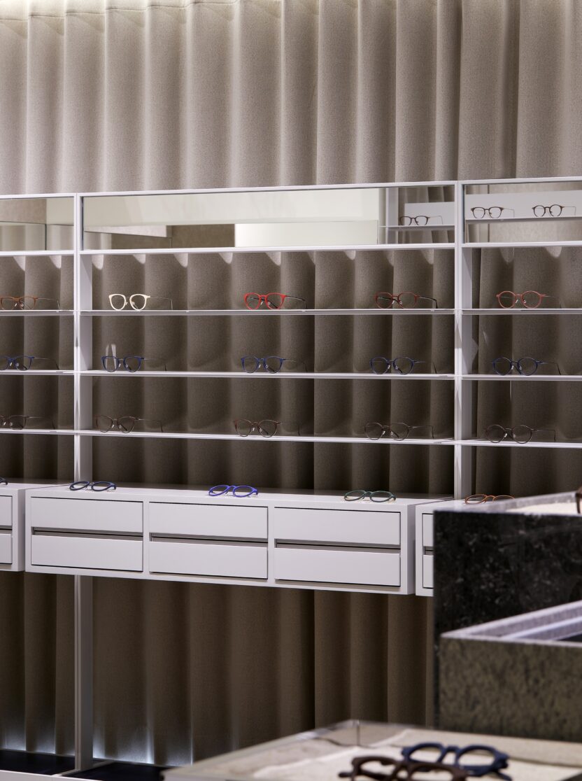 CES가 주목한 퍼스널 아이웨어, 브리즘 박형진 대표 3 resize 삼성스토어점 22