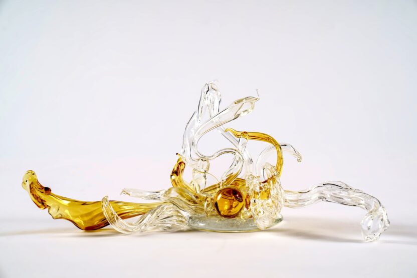 주체적 삶을 향한 갈망, 유리공예가 김연진 12 김연진 Netty Y