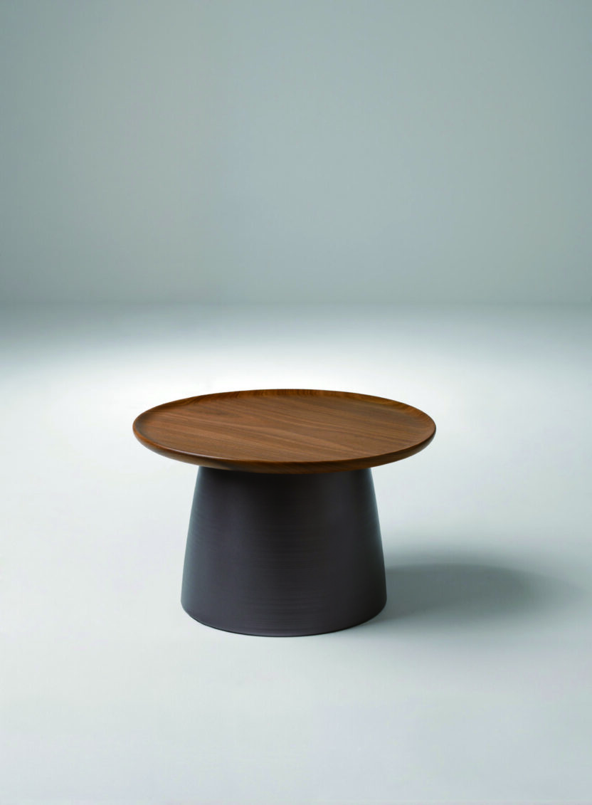 산업과 예술의 경계에 선 가구 디자이너 하지훈 7 150727000000872 O