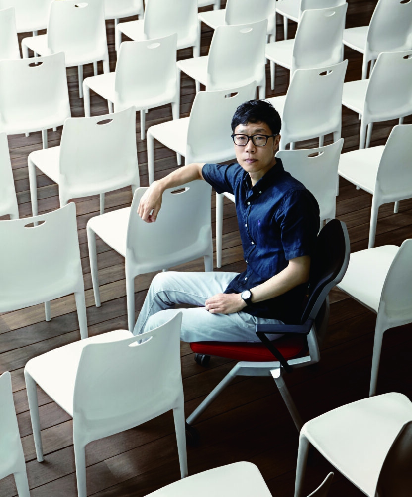 한국 디자인의 스펙트럼을 넓히는 디자이너 김상규 1 150930000002516 O