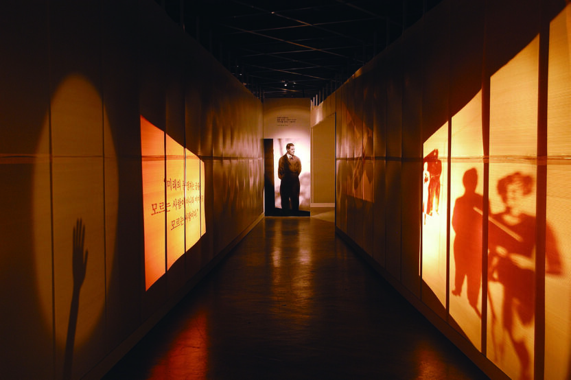 한국 디자인의 스펙트럼을 넓히는 디자이너 김상규 5 150930000002521 O