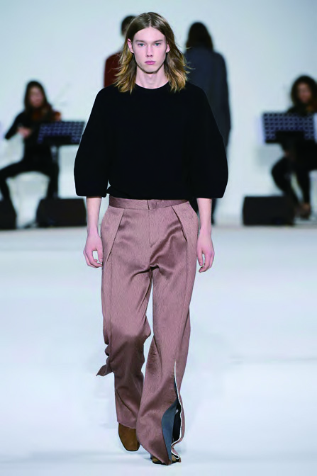 패션 하우스를 짓는 디자이너 우영미 5 160526000000857 O