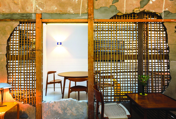 카페 기능을 더한 온그라운드 갤러리 1 200525000000382 O