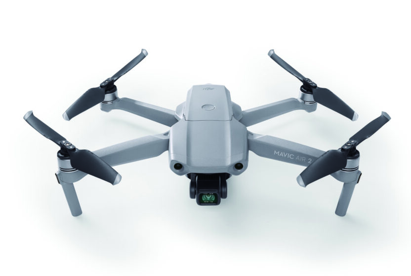 김민 DJI 디자인 디렉터가 말하는 드론업계의 애플, DJI의 신형 드론 ‘매빅 에어2’ 1 200625000000869 O