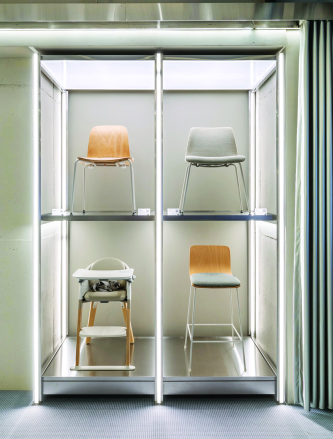 시디즈 플래그십 스토어 논현 2 220725000000319 O